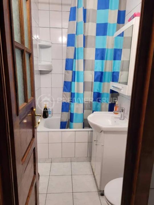 Etaj 2! Apartament 3 camere, Podu Ros, fără risc