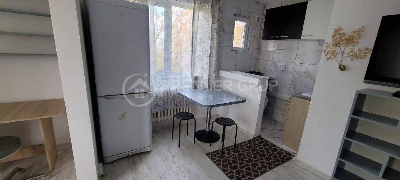 Etaj 3! Apartament 2 camere, Tatarasi, fără risc