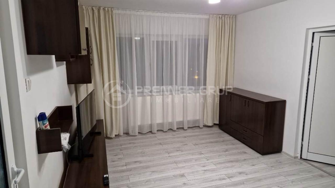 Etaj 3! Apartament 2 camere, Podu Ros, prima închiriere