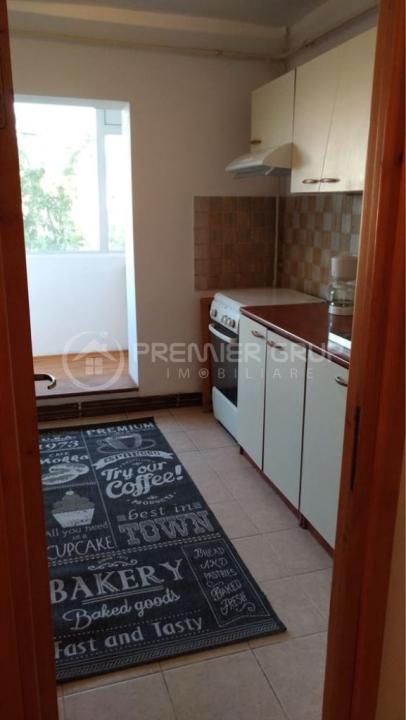 Etaj 3! Apartament 2 camere, Nicolina, 59 mp