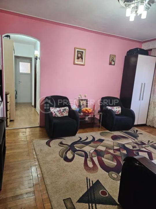 Apartament 3 camere, Baza 3 - Granit, 52mp