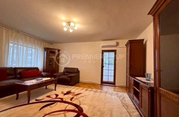 Etaj 1! Apartament 3 camere 2 băi, Gara + BOXĂ