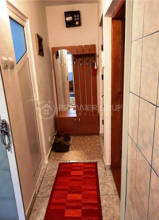 Apartament 1 camera, Podu de Fier, 35mp