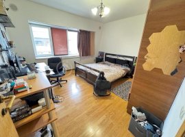 Apartament 3 camere Canta, 81mp, CT, AC + BOXĂ