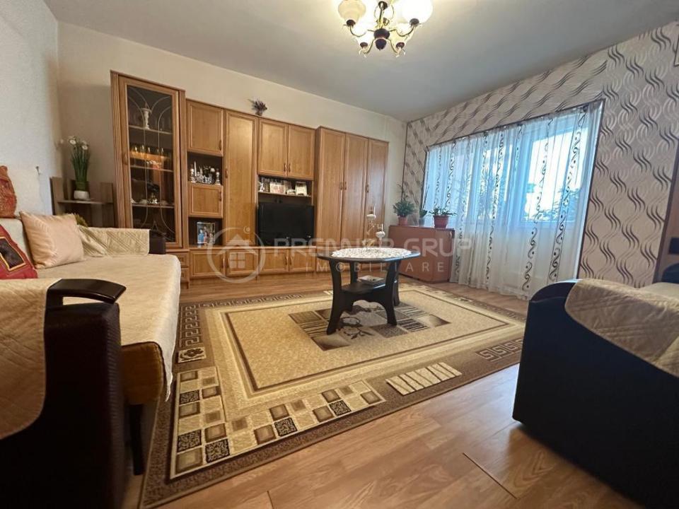 Apartament 2 camere, Nicolina, 65mp