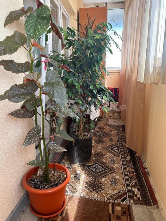 Apartament 2 camere, Nicolina, 65mp