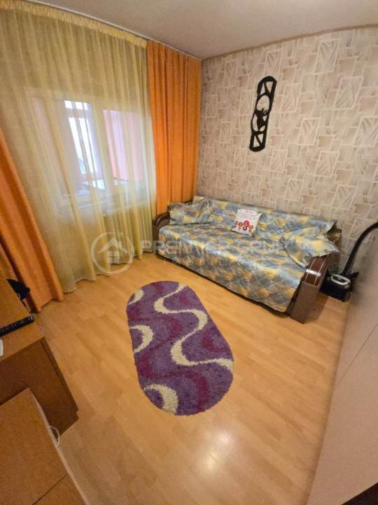 Etaj 2! Apartament 3 camere 2 băi, Nicolina, 80mp