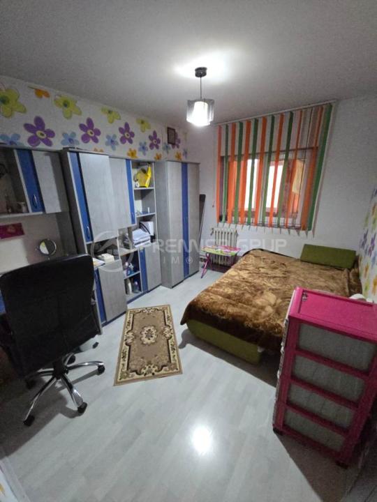 Etaj 2! Apartament 3 camere 2 băi, Nicolina, 80mp