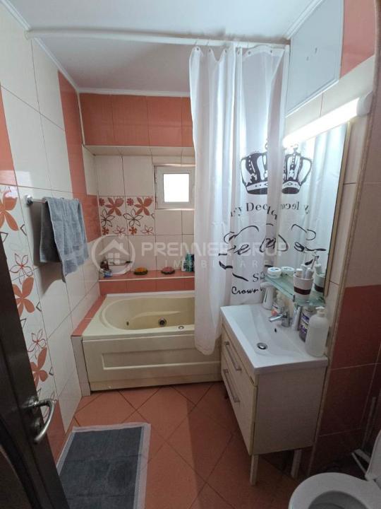 Etaj 3! Apartament 4 camere 2 băi - CUG, 96mp