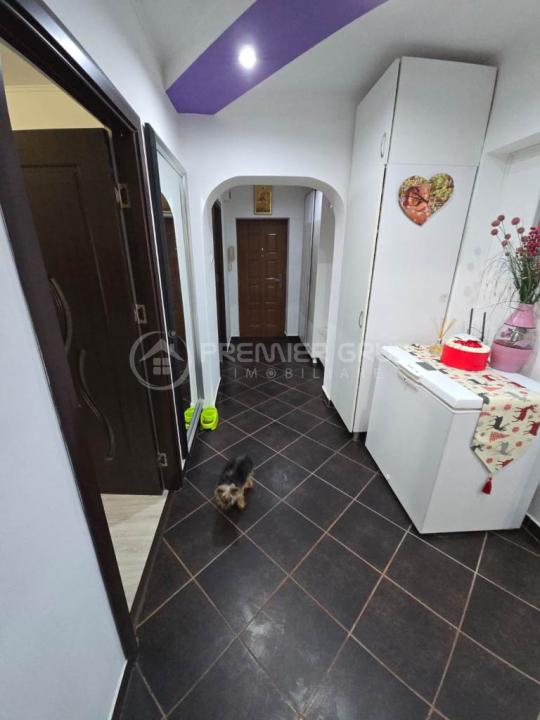 Etaj 3! Apartament 4 camere 2 băi - CUG, 96mp