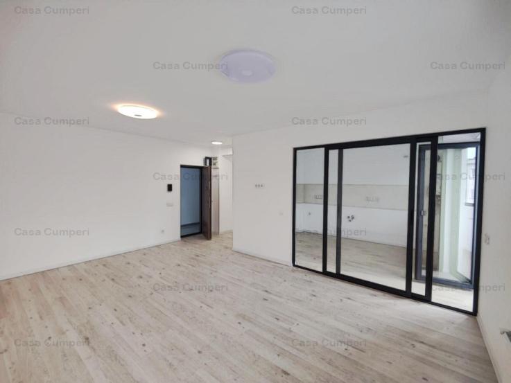 Negru Voda: Apartament 2 camere, confort 1, dec, Central