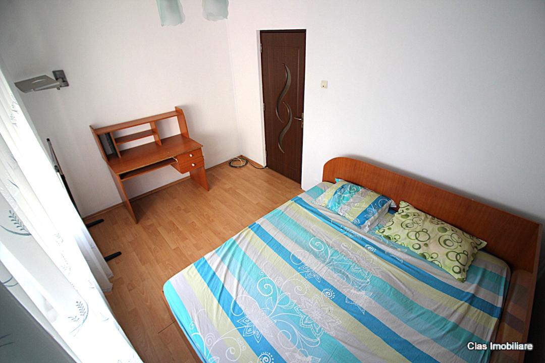 2 camere Etj 3 Zona Liceul IPTAPA !!