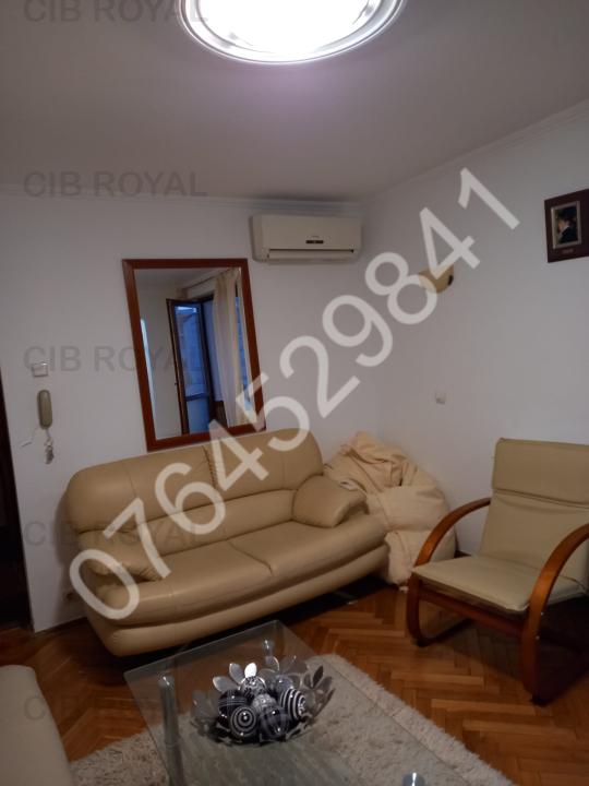 Inchiriez apt. ULTRACENTRAL 2 camere zona Piata Romana,Bd. Gheorghe Magheru, langa metrou (10 metri)