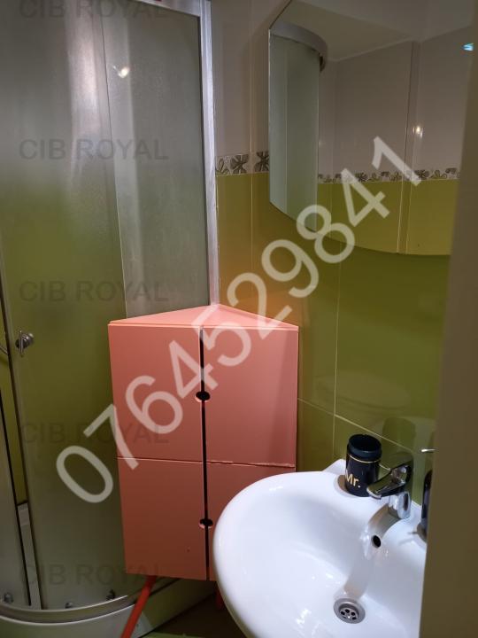 Inchiriez apt. ULTRACENTRAL 2 camere zona Piata Romana,Bd. Gheorghe Magheru, langa metrou (10 metri)