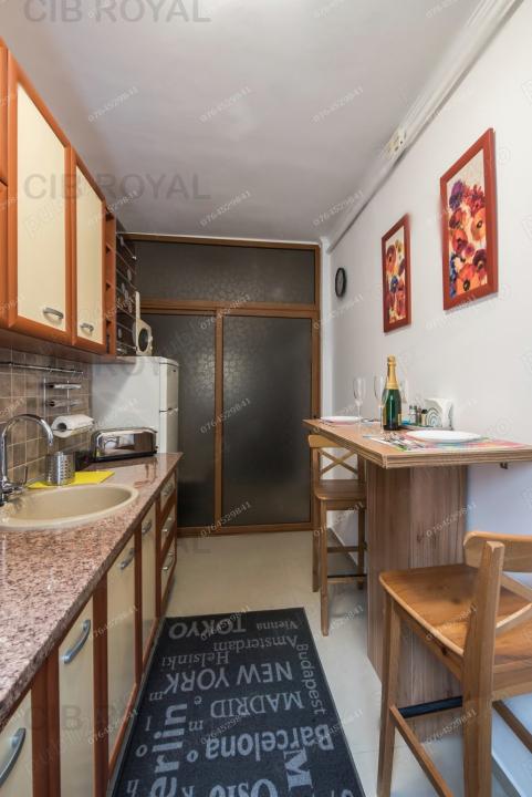 Inchiriez apt. ULTRACENTRAL 2 cam. Sala Palatului-Cismigiu (4 min.),Str. Ion Brezoianu,10min. metrou