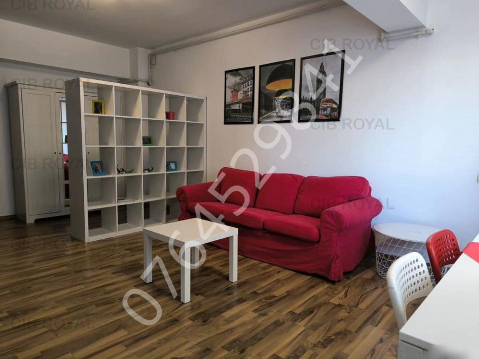 Inchiriez apartament 2 camere zona Titan, Str. Rasinari, bloc 2015, la 10-12 minute metrou Titan