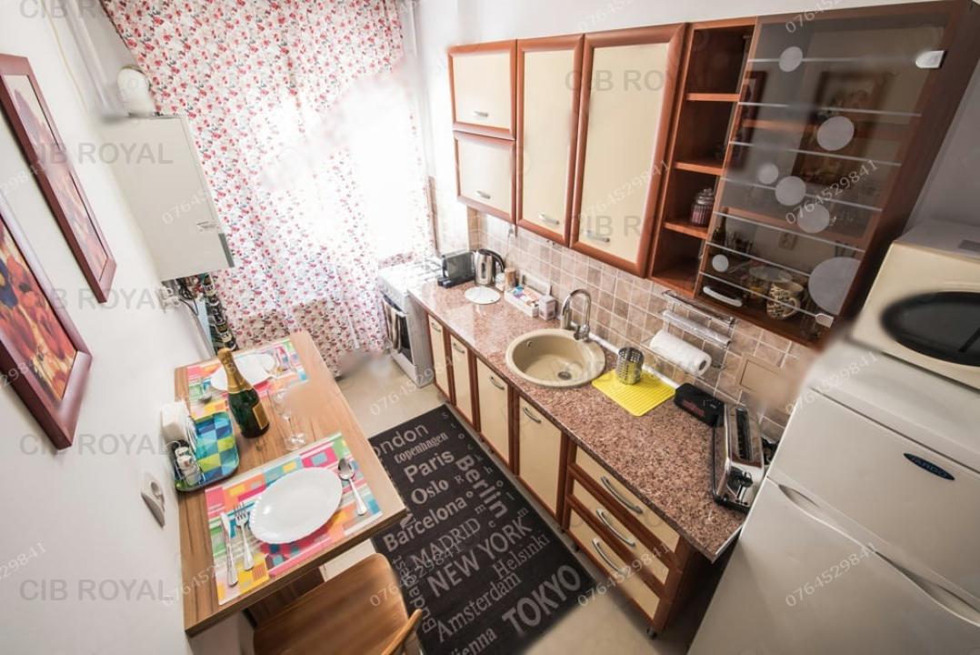 Inchiriez apt. ULTRACENTRAL 2 cam. Sala Palatului-Cismigiu (4 min.),Str. Ion Brezoianu,10min. metrou