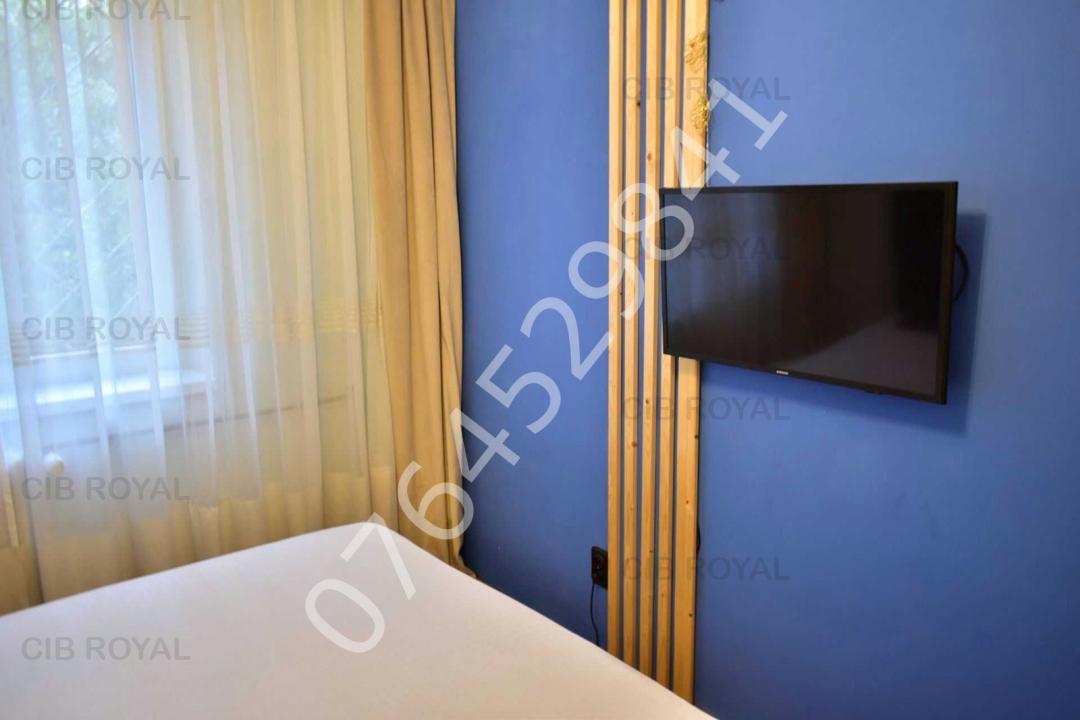 Inchiriez apt. 2 cam. Floreasca, Str. Frederic Chopin, la 12 min. metrou Stefan cel Mare, renovat.