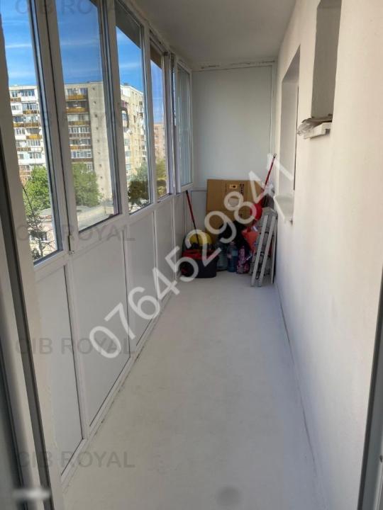 Inchiriez apt. 2 camere Bd. Tineretului, vis a vis parc, 7 min. metrou, TOTUL NOU, PRIMA INCHIRIERE.