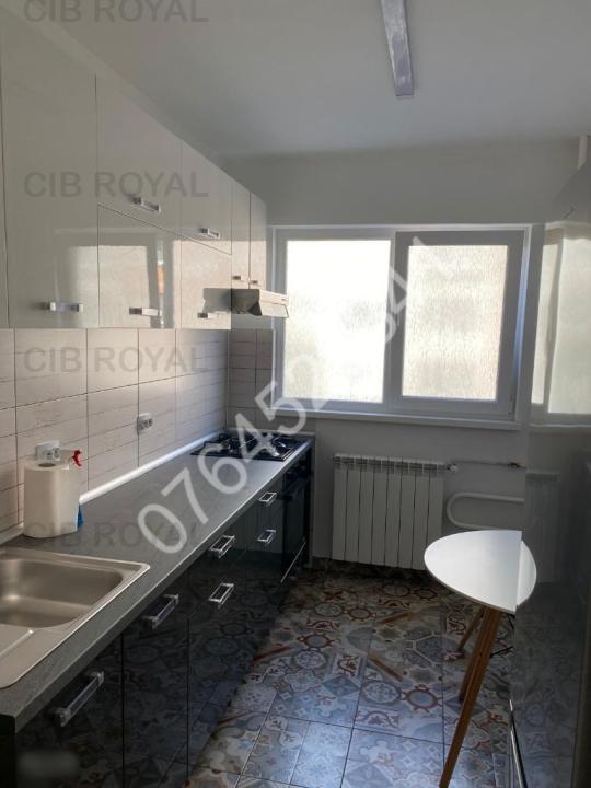 Inchiriez apt. 2 camere Bd. Tineretului, vis a vis parc, 7 min. metrou, TOTUL NOU, PRIMA INCHIRIERE.