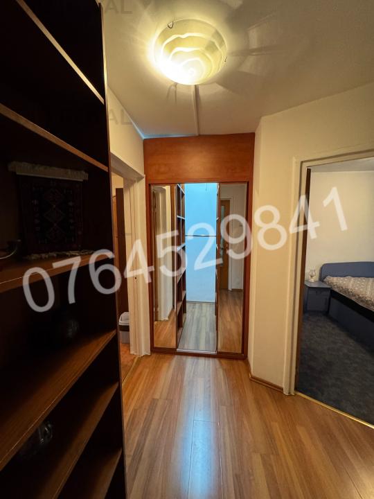 Inchiriez apartament 3 camere zona Obor-Colentina,Str. Mașina de Pâine nr 41,la 5 min metrou Obor