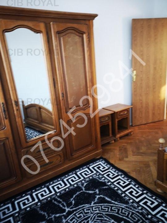 Inchiriez apartament 2 camere zona Pajura-Bd. Poligrafiei, Intrarea Dridu,igienizat,bloc reabilitat