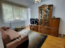 Inchiriez apartament 3 camere zona Pajura,Str. Hrisovului, la 10 minute metrou Jiului, igienizat.