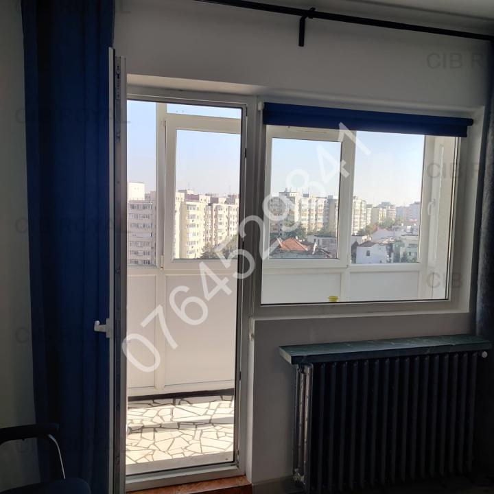 Inchiriez apartament 2 camere zona Stefan cel Mare, Str. Badea Cârțan,la 10 minute metrou, renovat.