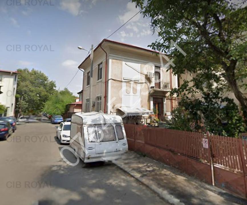 Apt. CENTRAL 2 cam. Banu Manta-Titulescu,Str. G. Raducanu,15 min. metrou P-ta. Victoriei,loc parcare