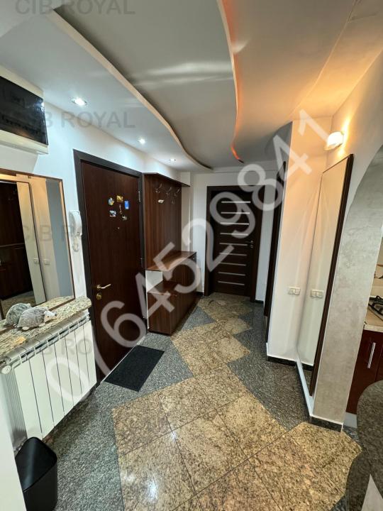 Inchiriez apartament LUX 2 camere zona Rond Alba Iulia, Bd. Decebal,la 10 minute metrou Piata Muncii