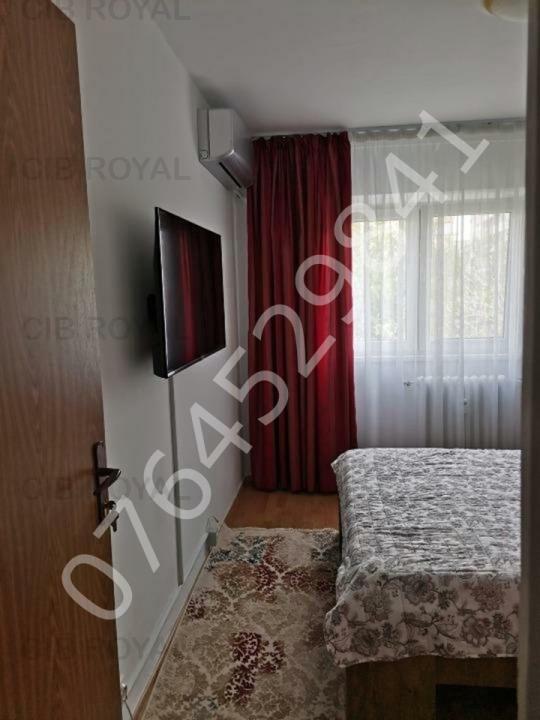 Inchiriez apartament 3 camere zona Lujerului-Militari, Str. Veteranilor,la 5 minute metrou-piata.