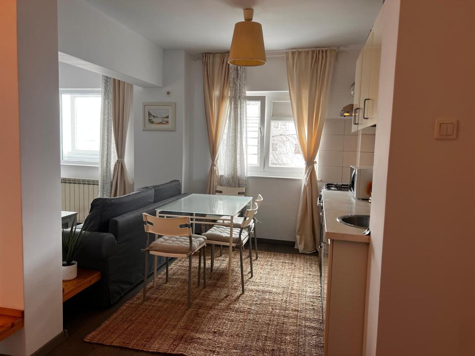 Vanzare apartament 2 camere Aviatiei,Str. Sergent General Stefan Burileanu,7min. metrou Aurel Vlaicu