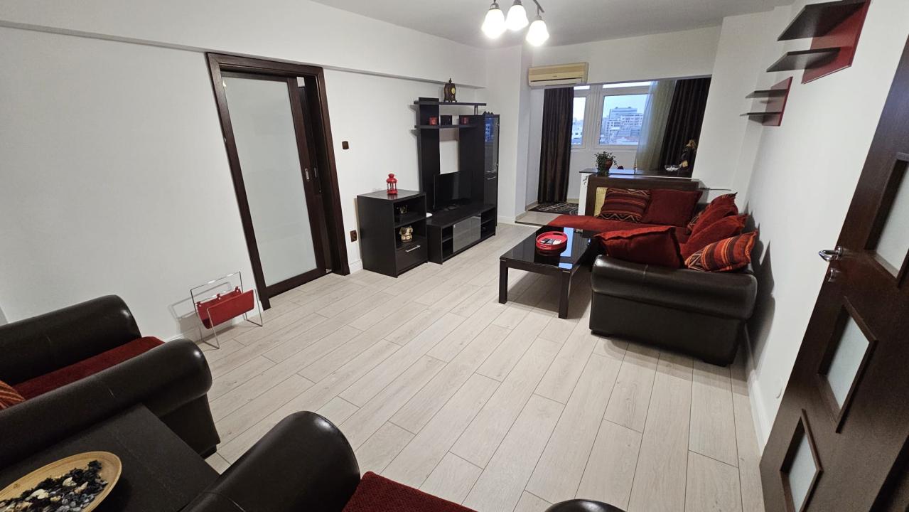 Vanzare apartament 2 camere,B-dul. Unirii nr 75. zona rond Alba Iulia-Decebal