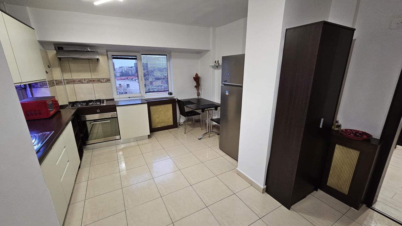 Vanzare apartament 2 camere,B-dul. Unirii nr 75. zona rond Alba Iulia-Decebal