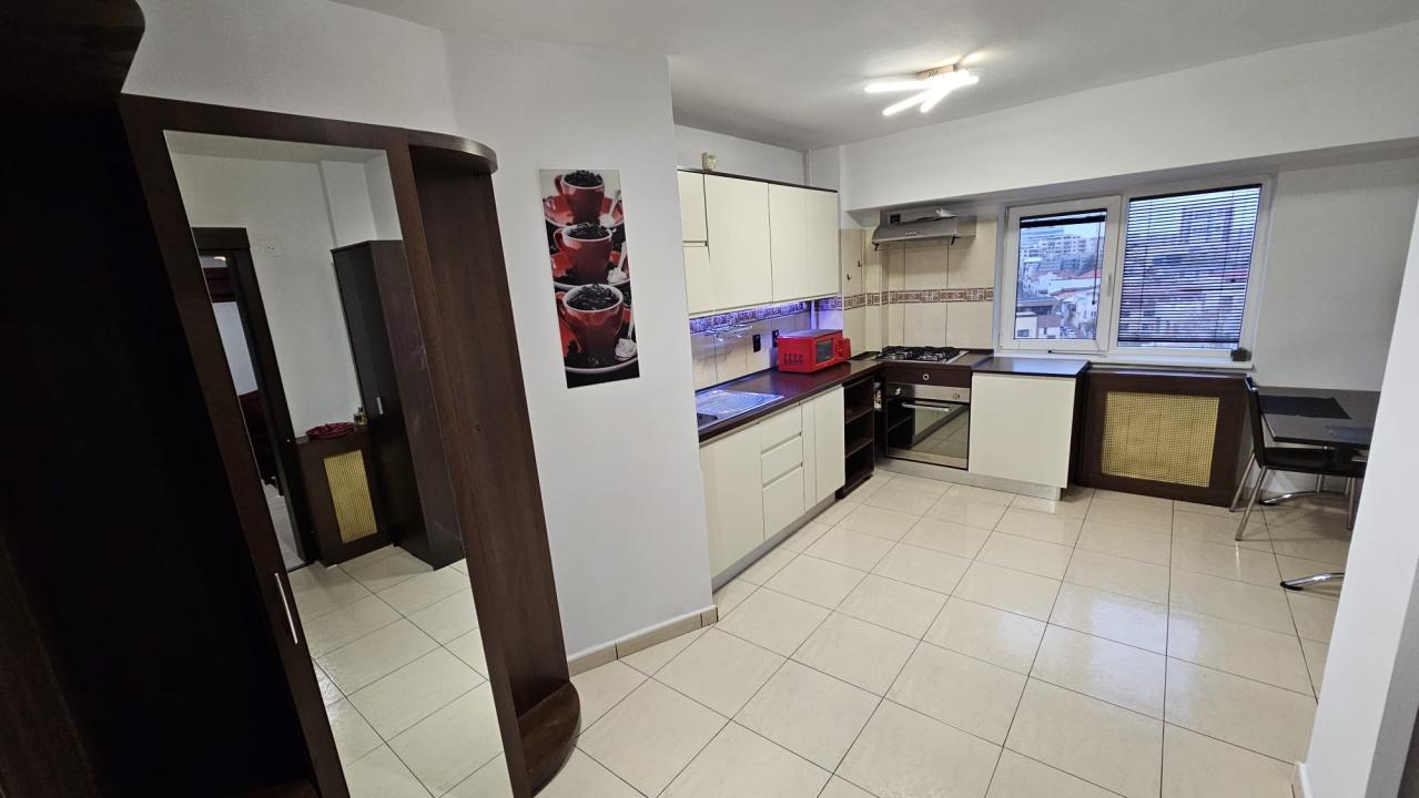 Vanzare apartament 2 camere,B-dul. Unirii nr 75. zona rond Alba Iulia-Decebal