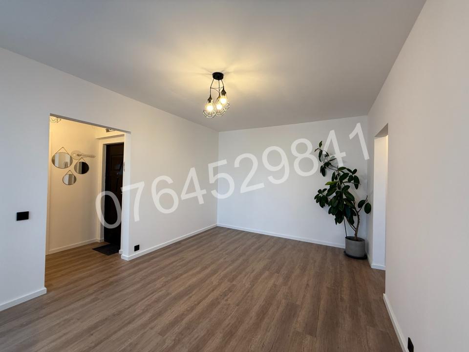 Vânzare apartament 2 camere,Bd. Ion Mihalache nr. 158,la 500 metri de metrou 1 Mai