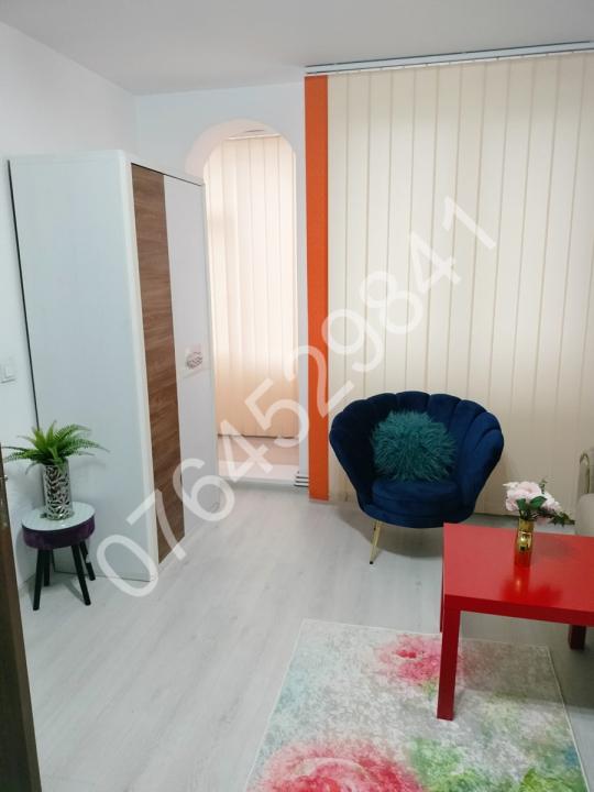 Inchiriez apartament 2 camere Bd. Ion Mihalache, proaspat renovat, la 5 minute metrou 1 Mai.