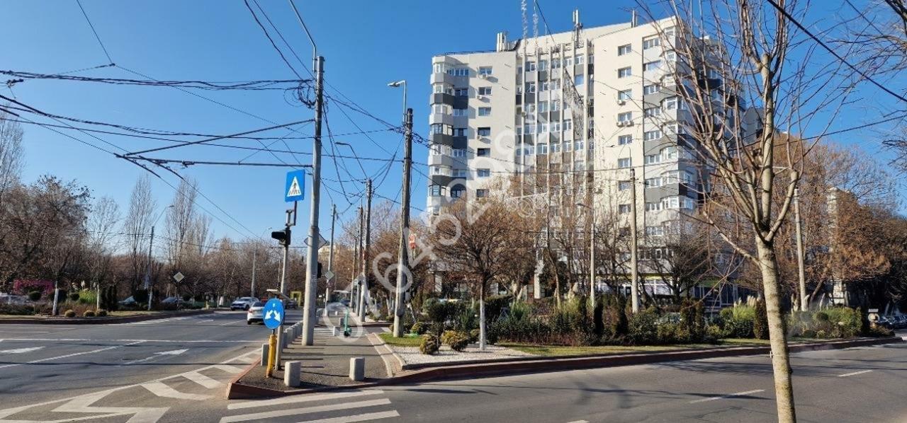 Inchiriez apartament 2 camere zona Tineretului, Calea Vacaresti,la 1 km. metrou Mihai Bravu,renovat 