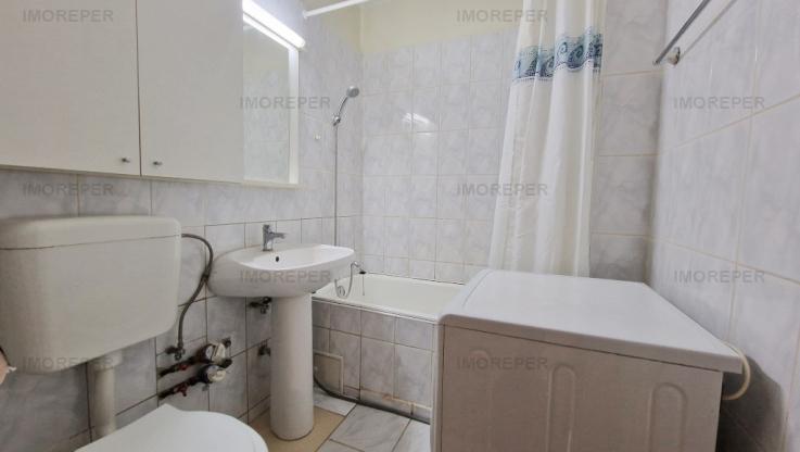 Apartament 2 camere Basarabia-Diham, etaj 2 din 4, liber