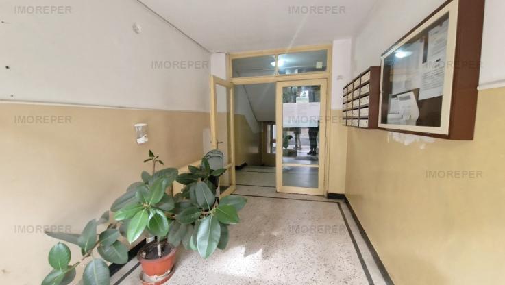 Apartament 2 camere Basarabia-Diham, etaj 2 din 4, liber