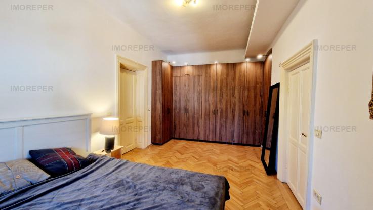 Apartament 2 camere Universitate-Centrul Vechi, etaj 2 din 3