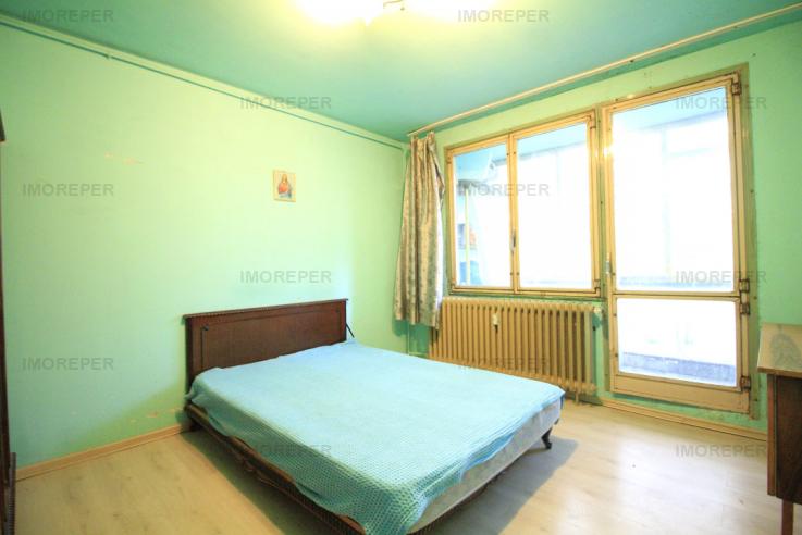 PIATA RESITA, APARTAMENT 3 CAMERE, DECOMANDAT, ETAJ 4/4, LIBER!