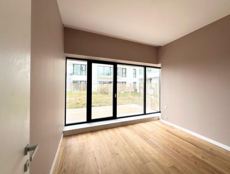 Închiriere apartament 4 camere 157 mp cu grădină proprie ONE Verdi