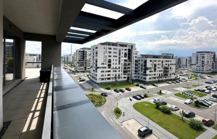 Vânzare penthouse LUX 4 camere cu terasa de 122 mp zona Coresi