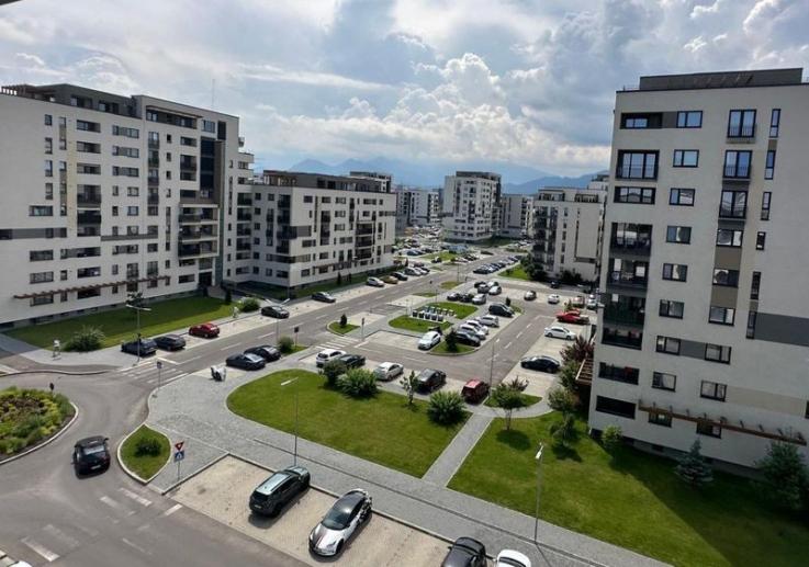 Vânzare penthouse LUX 4 camere cu terasa de 122 mp zona Coresi