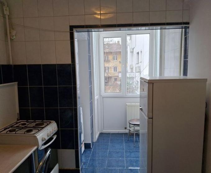 Închiriez apartament 2 camere renovat Primăverii Str Jean Monnet