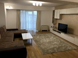 Decebal Alba Iulia Piata Muncii Apartament deosebit bloc nou