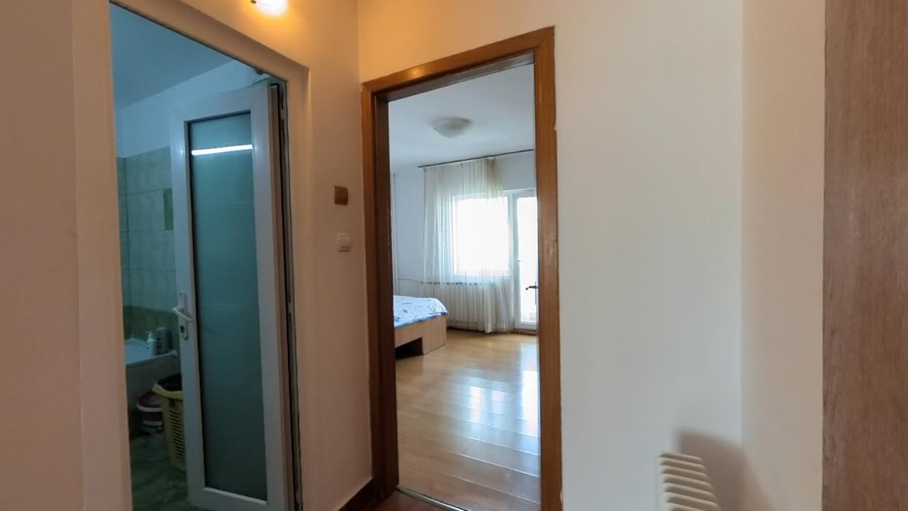 Apartament 2 camere Decebal - Piata Muncii
