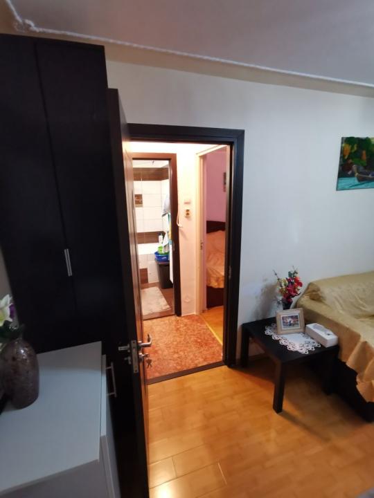 Dristor - Ramnicu Sarat, strada Matei Spiridon, apartament 2 camere