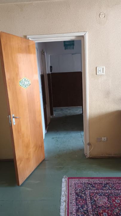 Apartament 2 camere decomandat , 1 minut metroul Dristor, bloc reabilitat termic